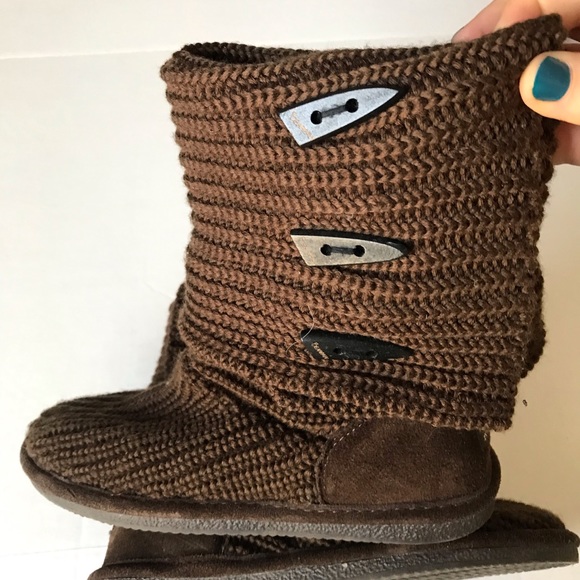 bearpaw size 7